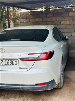 تۆیۆتا کامری